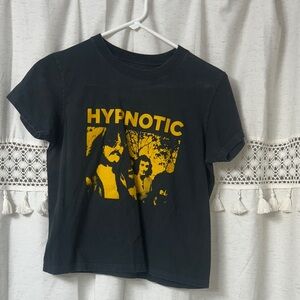 Brandy Melville Black Short-Sleeve 'HYPNOTIC' Tee with Yellow Print